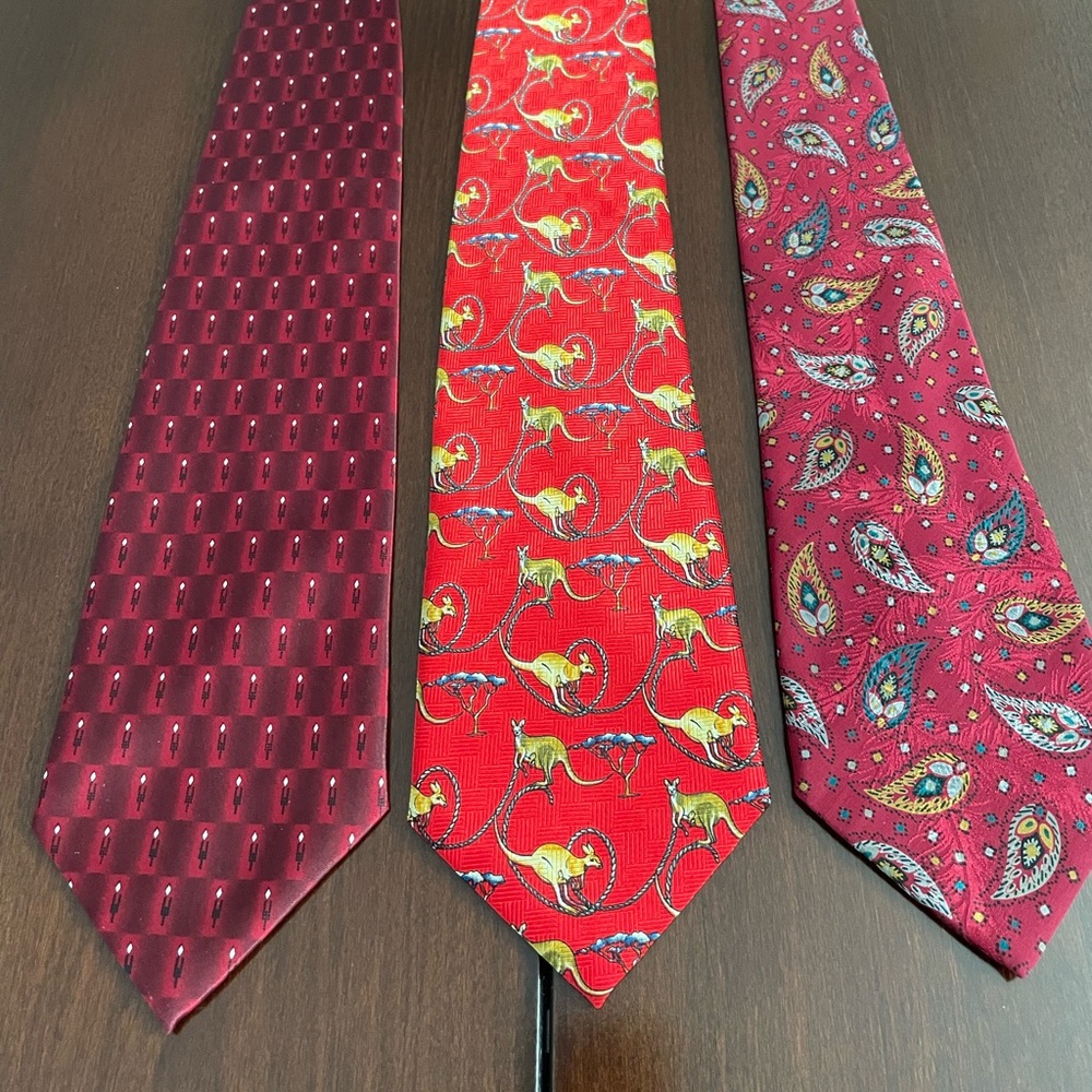 Men’s ties group of 3 in  burgundy & red